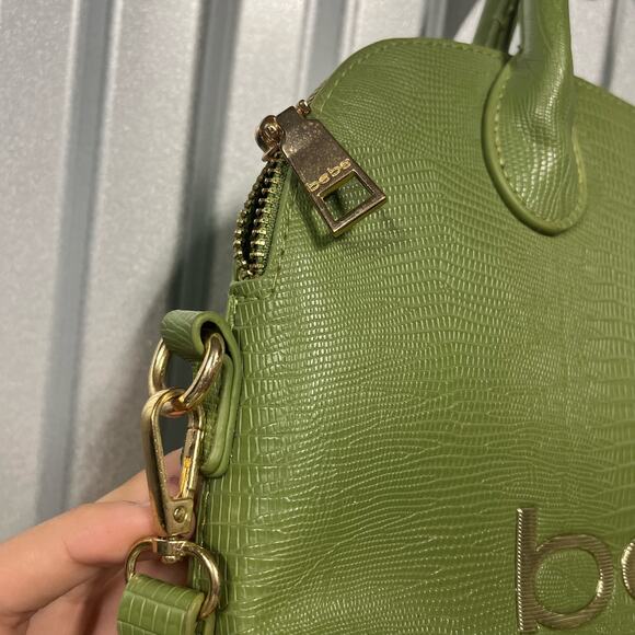 VTG Y2K Neon Green Leather Bebe Bag Purse Unique Shoulder Strap - Picture 3 of 6